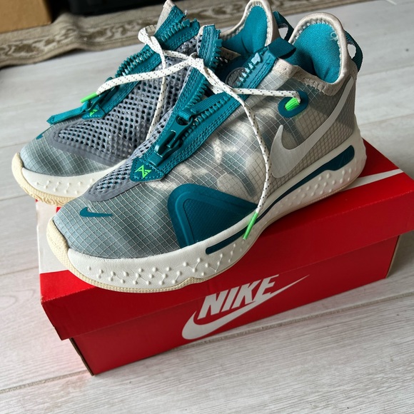 NEVER WORN: Nike Paul George 4 basketball Sneaker -unisex - Picture 3 of 10